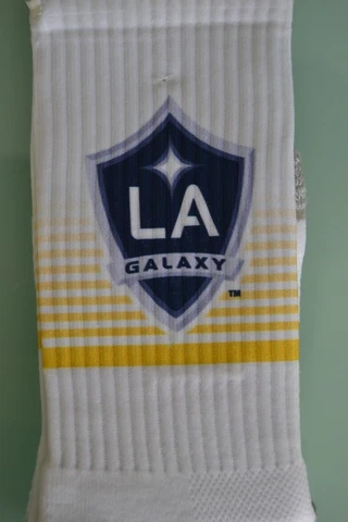 Strideline MLS Soccer (1 Pair) Adult Crew Socks NWT Cover