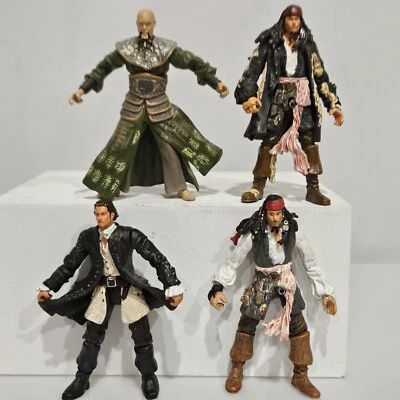"4 FIGURAS DE ACCIÓN PIRATAS DEL CARIBE DISNEY Jack Sparrow, Sao Feng y Will 4""" Foto 1 de 4