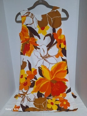 Vintage Sun Fashions of Hawaii Floral Dress Woven Cotton Bold Flowers Sleeveless - Image 1 of 4