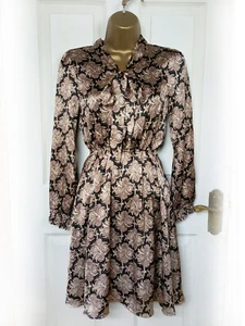 MELA LOVES LONDON Satin Black & Gold Patterned Fit & Flare Dress, size 8 - BNWT - Picture 1 of 5