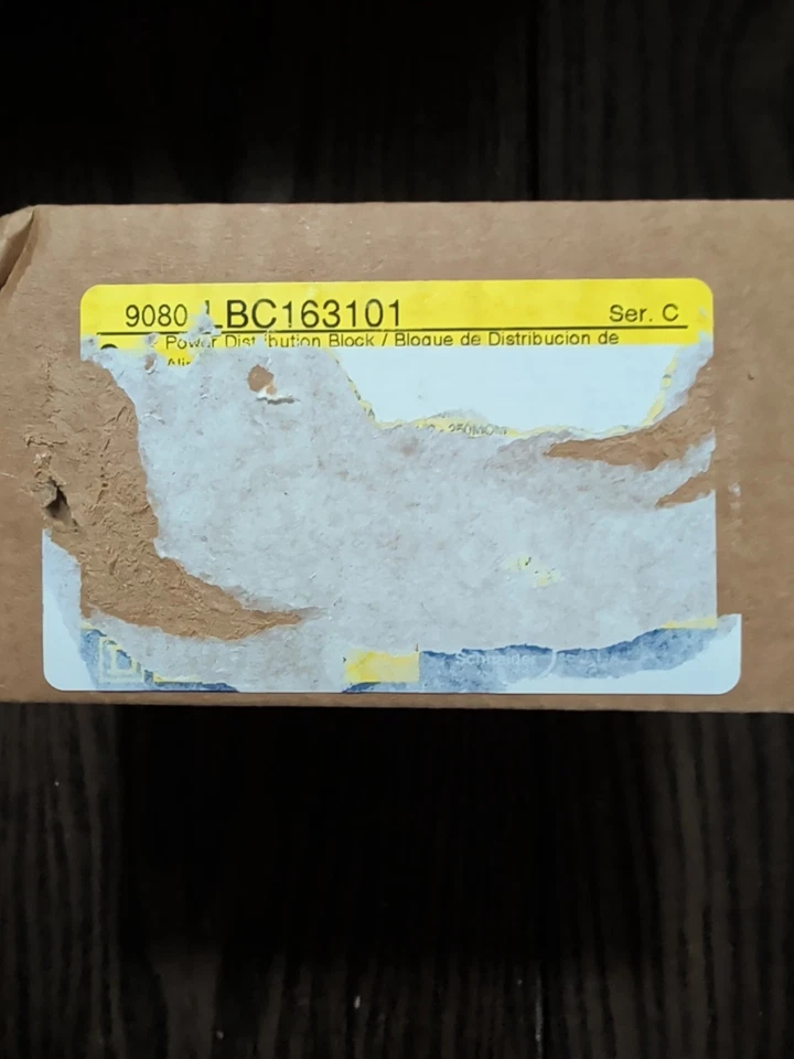 BRAND NEW- Square D 9080 LBC163101 Power Distribution Block 600V, 255A 2 Per Box - Image 1 of 2