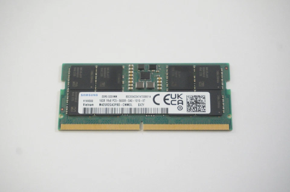 M425R2GA3PB0-CWM0D Samsung 16GB 1RX8 PC5-5600B 5600Mhz SO-DIMM Memory - Image 1 of 2