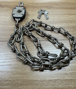 Cerradura de cadena de bicicleta vintage de los años 50/60 hecha en Alemania Occidental - Imagen 1 de 5