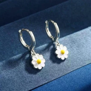 925 Sterling Silver Daisy Drop Hoop Clip Earrings Womens Girls Jewellery Gift UK - Picture 1 of 5