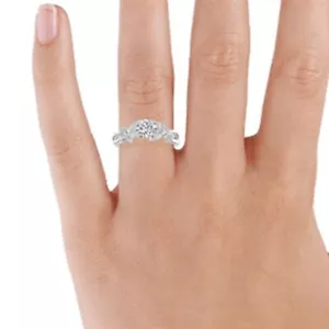 Platinum Diamond Engagement Ring IGI GIA Lab Created 0.90 Carat Round Size 5 6 7 - Picture 1 of 9