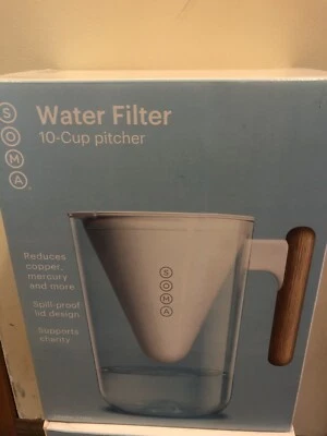 New SOMA 10 Cup Water Filter Pitcher and 1 Filter BPA Free Removes Contaminants - Image 1 of 4