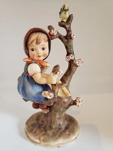 Hummel Apple Tree Girl #141 Crown TMK-1 - Picture 1 of 10
