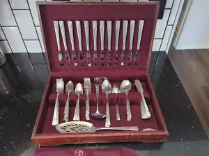 CAPRICE Vintage 91 Piece Art Deco Nobility Plate Silverplate Flatware Silverware - Picture 1 of 13