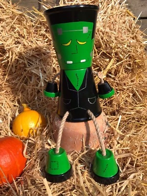 Deko Frankenstein Tontopf Figur , 28cm, handbemalt, mit viel ❤️ gemacht - Bild 1 von 4