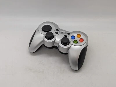 NO USB RECEIVER Logitech F710 wireless gamepad 2.4 GHz controller grey for PC - Image 1 of 4