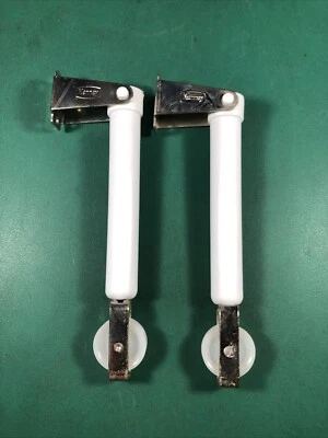 Lote de 2 | Kenney | Soportes guía de cable de cortina | Fondo de rodillo de cable | Montaje en pared Foto 1 de 4