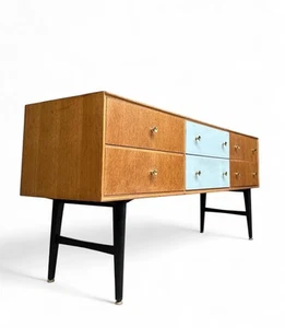 MEREDEW OAK SIDEBOARD CHEST OF DRAWERS MID CENTURY RETRO C1960s - Picture 1 of 13