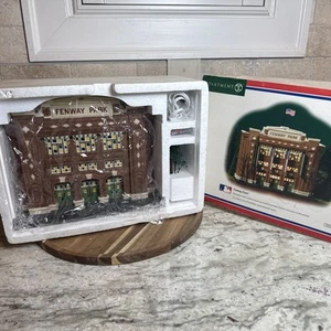 NEW! WhatDepartment 56 Christmas in the City Fenway Park Red Sox Baseball Light - Picture 1 of 17