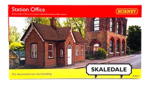 HORNBY 00 GAUGE SKALEDALE - R9824 - STATION OFFICE BUILDING - NEW BOXED - Picture 1 of 1