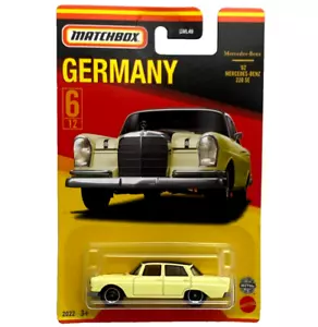 '62 Mercedes-Benz 220 SE W111 Yellow Matchbox Best of Germany 2022 MB1220 HFH49 - Picture 1 of 1