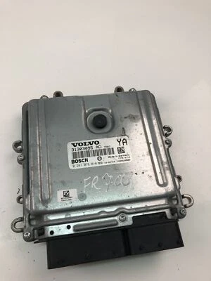 Centralina motore VOLVO S80 II AS ECU 31303095AC 2010 24486619 - Immagine 1 di 4