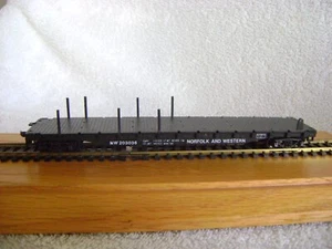 CON-COR 54' STAKED FLAT CAR - N&W #203036 HO Scale - Picture 1 of 7