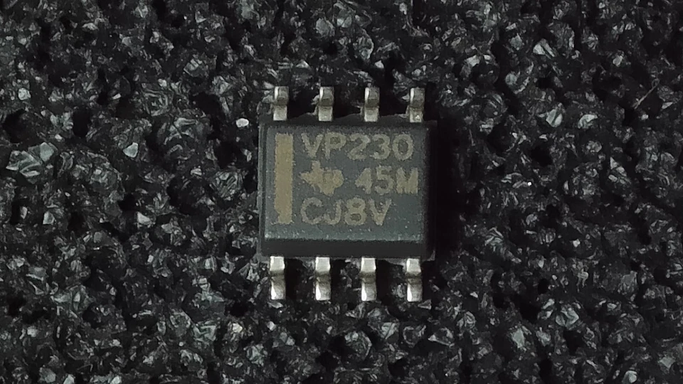 Quantity 2 - Texas Instruments SN65HVD230 (VP230) CAN Transceiver IC - SOIC-8 - Image 1 of 1