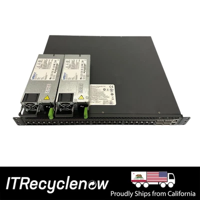 Switch 48 puertos 10 GB SFP+ Quanta T3048-LY2 L3 R2F 2x PSU con orejas | 4x 40 GbE QSFP+ Foto 1 de 4