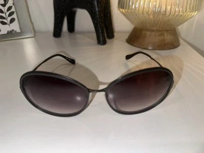 Vintage Silver Metal Oliver Peoples Square Sunglasses, Unisex - Image 1 of 4
