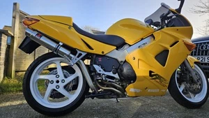 2000 Honda VFR800fi Yellow - Picture 1 of 10