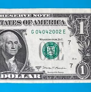 April 4, 2002 (G 04042002 E) BIRTHDAY Note $1 One Dollar Bill - Picture 1 of 4