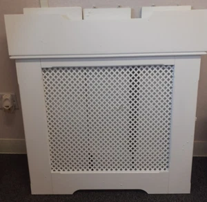 Winther Browne Surrey Mini Radiator Cover, 78cm Wide in White - slightly damaged - Picture 1 of 6