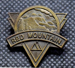 Red Mountain Ski Resort Canada Ski Pin - Picture 1 of 3