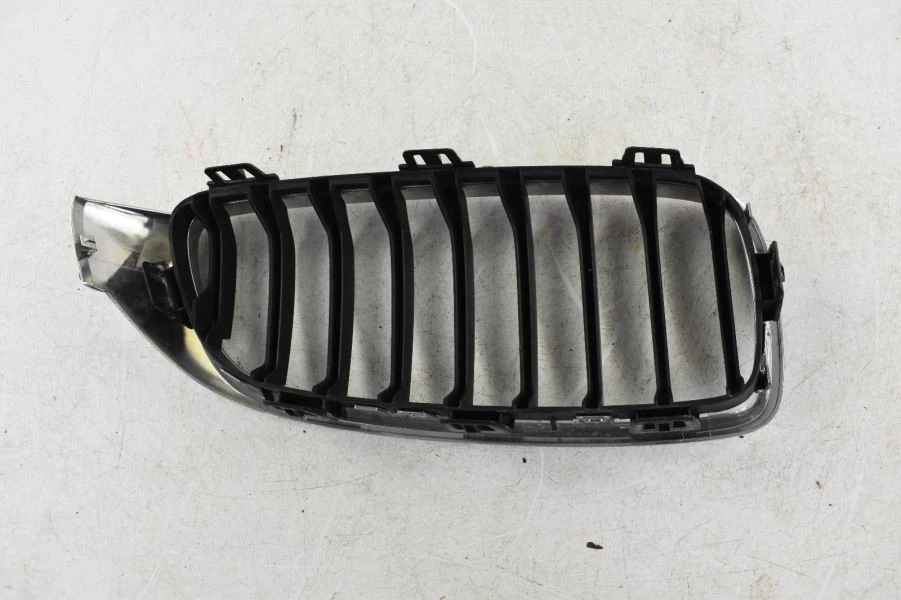 2015 BMW 428i Used Driver Front Grille OEM 104-59945AL 59000 Miles - Image 1 of 4