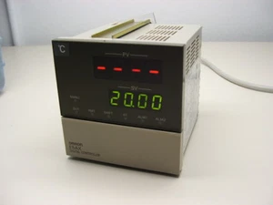 Set of 4 Omron E5AX-LA02 with 30 day warranty - Picture 1 of 3