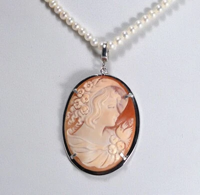 COLLANA PERLE  E CIONDOLO ARGENTO 925 RODIATO CAMMEO CORNEOLA VOLTO    AGDV 0211 - Immagine 1 di 3