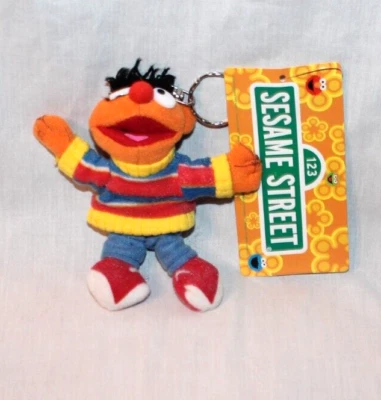 NEW WITH TAG 2003 SESAME STREET ERNIE KEYCHAIN/ BACK ZIPPER 5" PLUSH - Image 1 of 2