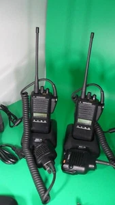 2 Kenwood TK480 TK-480 800Mhz (806-825) 250 Ch 2,5W LTR Dwukierunkowe radia z mikrofonami - Zdjęcie 1 z 11