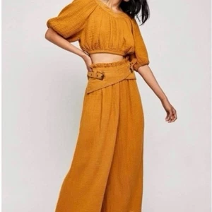 Free People Lou Lou bauchfreies Oberteil & Palazzohose Set in Goldsirupgelb Small - Bild 1 von 11