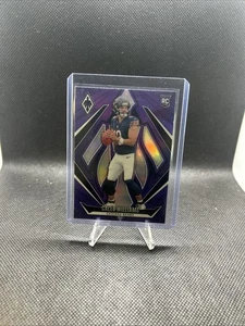 2024 Panini Phoenix - Rookies Caleb Williams #151 Purple (RC) - Picture 1 of 2