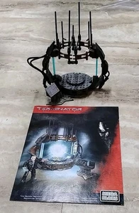 MEGA BLOKS Construx Terminator Genisys Time Machine 2015  - Picture 1 of 4