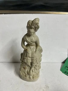 Early Staffordshire Woman - Picture 1 of 11