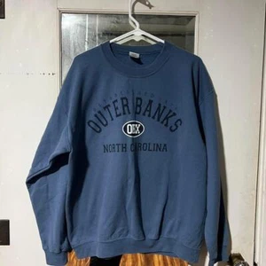 Sudadera Outer Banks azul marino cuello redondo - Imagen 1 de 2