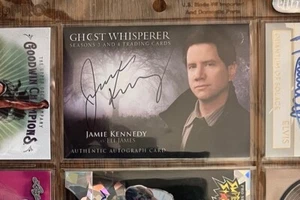 JAMIE KENNEDY - come Eli James autentico autografo Ghost Whisperer G3&4 A-JK - Foto 1 di 2