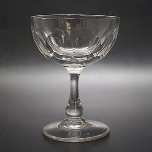 Viktorianische Champagner Untertasse / Coupe Cocktail Glas Ovalschliff 110 ml Antik - Bild 1 von 13
