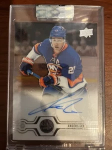 Upper Deck 2019-20 taglio trasparente Anders Lee #CC-AL Auto - Foto 1 di 2