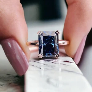 Anillo de compromiso solitario anillo moissanita anillo radiante azul real de 2,90 quilates FD169 - Imagen 1 de 10