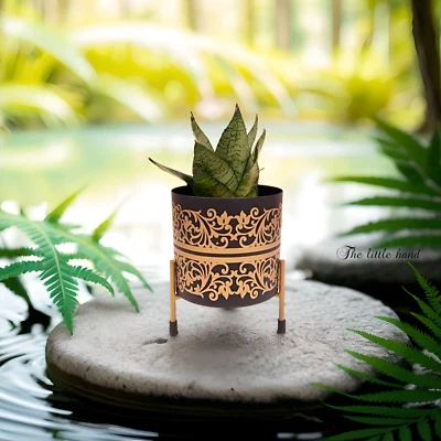Planter Stand Flower Pot with Plant Garden Metal Indoor Outdoor Side table pot - Image 1 of 4