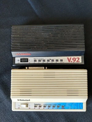 US Robotics 5686G External 56k kbps Fax modem V.92  & V.90 ITU technologies + 56 - Image 1 of 4