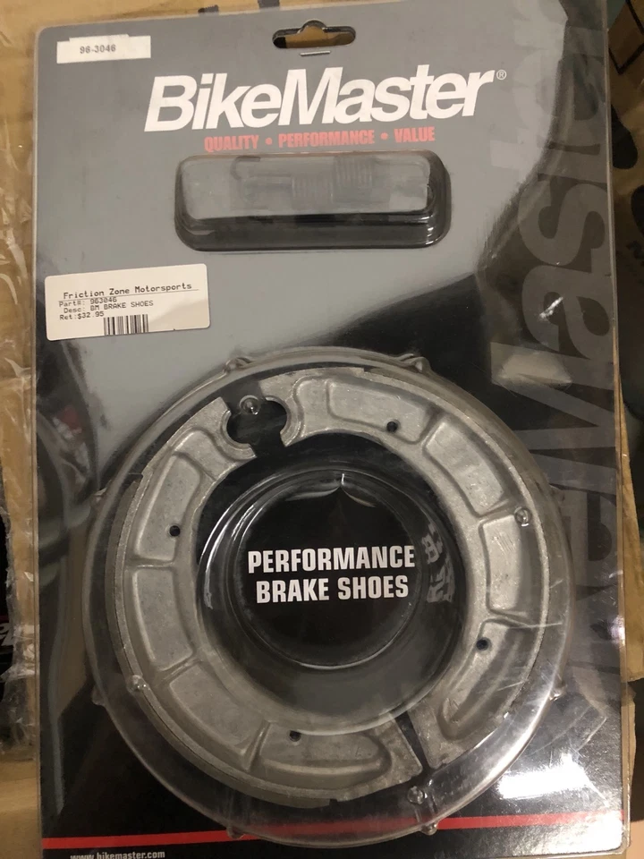 BikeMaster Brake Shoes Non-asbestos Organic Yamaha Set 96-3046 - Image 1 of 1