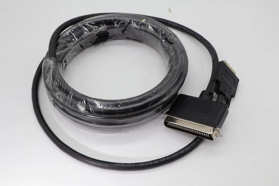 15ft VHDCI 0.8mm 68-Pin Male to Centronics 50-Pin Male SCSI Cable - Image 1 of 4