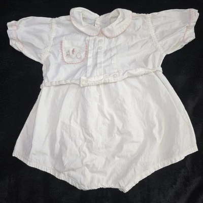 Mameluco de bebé niña hecho a mano de colección ABC pájaro bordado cuello cinturón cottagecore 2T Foto 1 de 4