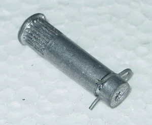 Doepke MG Ersatz Ersatzreifen Pin mit Clip Spielzeug Teil DPM-16 - Bild 1 von 1