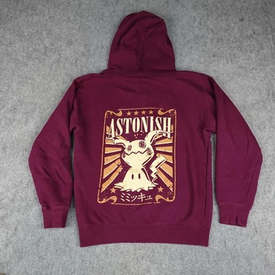 Pokemon Center Sudadera con Capucha Para Hombre Pequeña Roja Mimikyu Asombrosa Sudadera Videojuego 2021 Foto 1 de 4