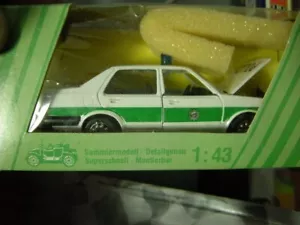 1:43 Schabak VW Jetta II "Policía" en embalaje original - Imagen 1 de 1